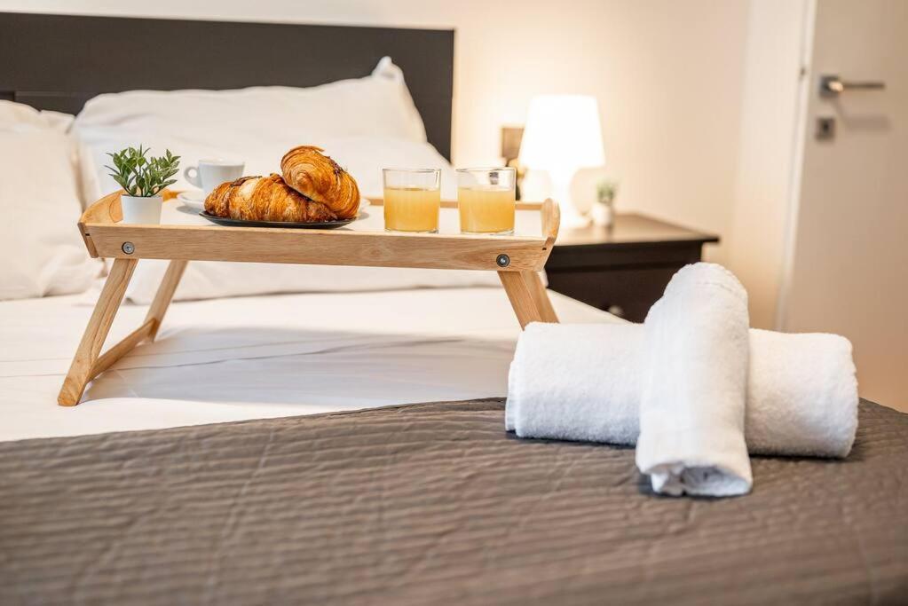 Ferienwohnung Carrobbio'S Nest - Elegant With Wifi And Netflix Mailand Exterior foto