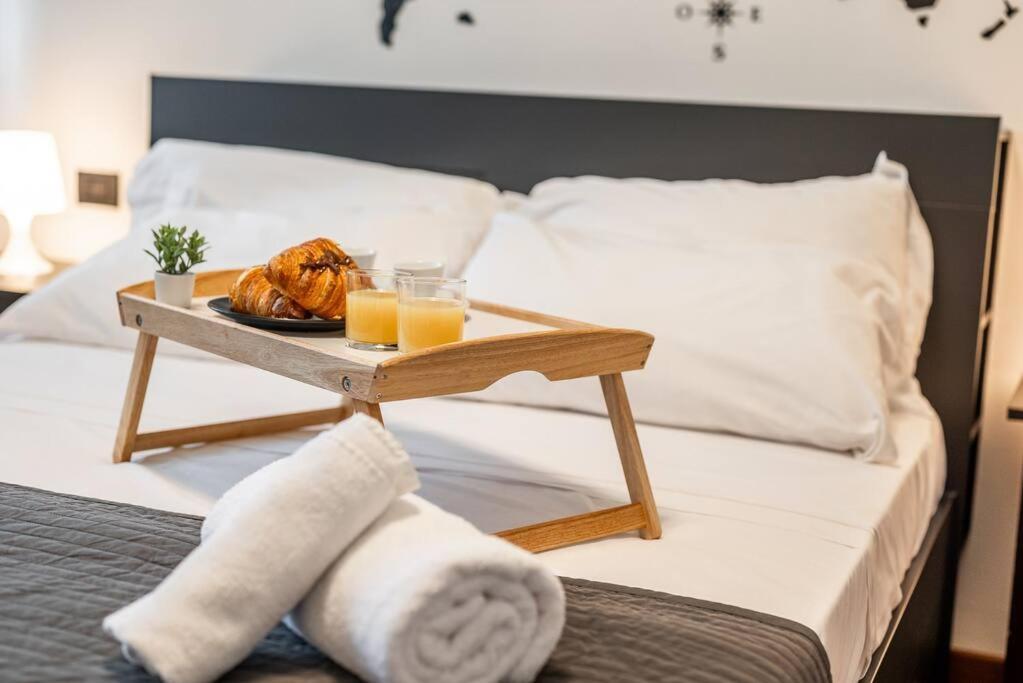 Ferienwohnung Carrobbio'S Nest - Elegant With Wifi And Netflix Mailand Exterior foto